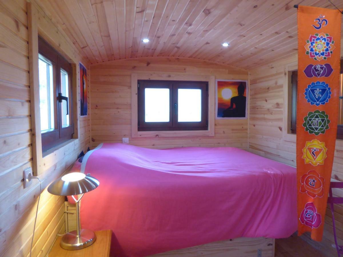 Ferme Saint Pierre Hotel Bargeme Bagian luar foto